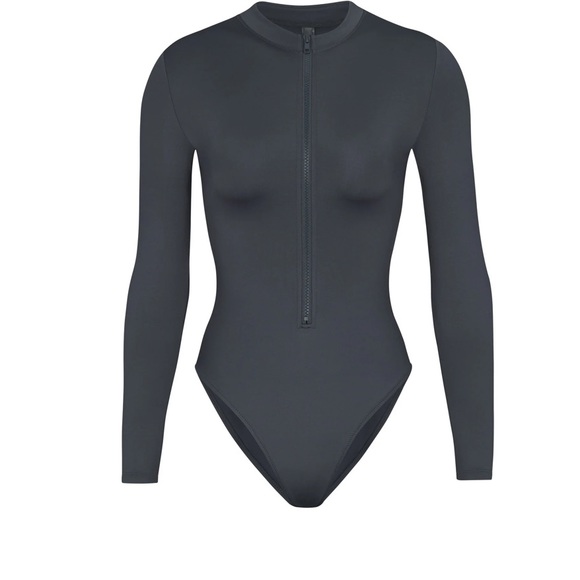 SKIMS Swim Skims Swim Zip Front Long Sleeve One Color Is Gunmetal